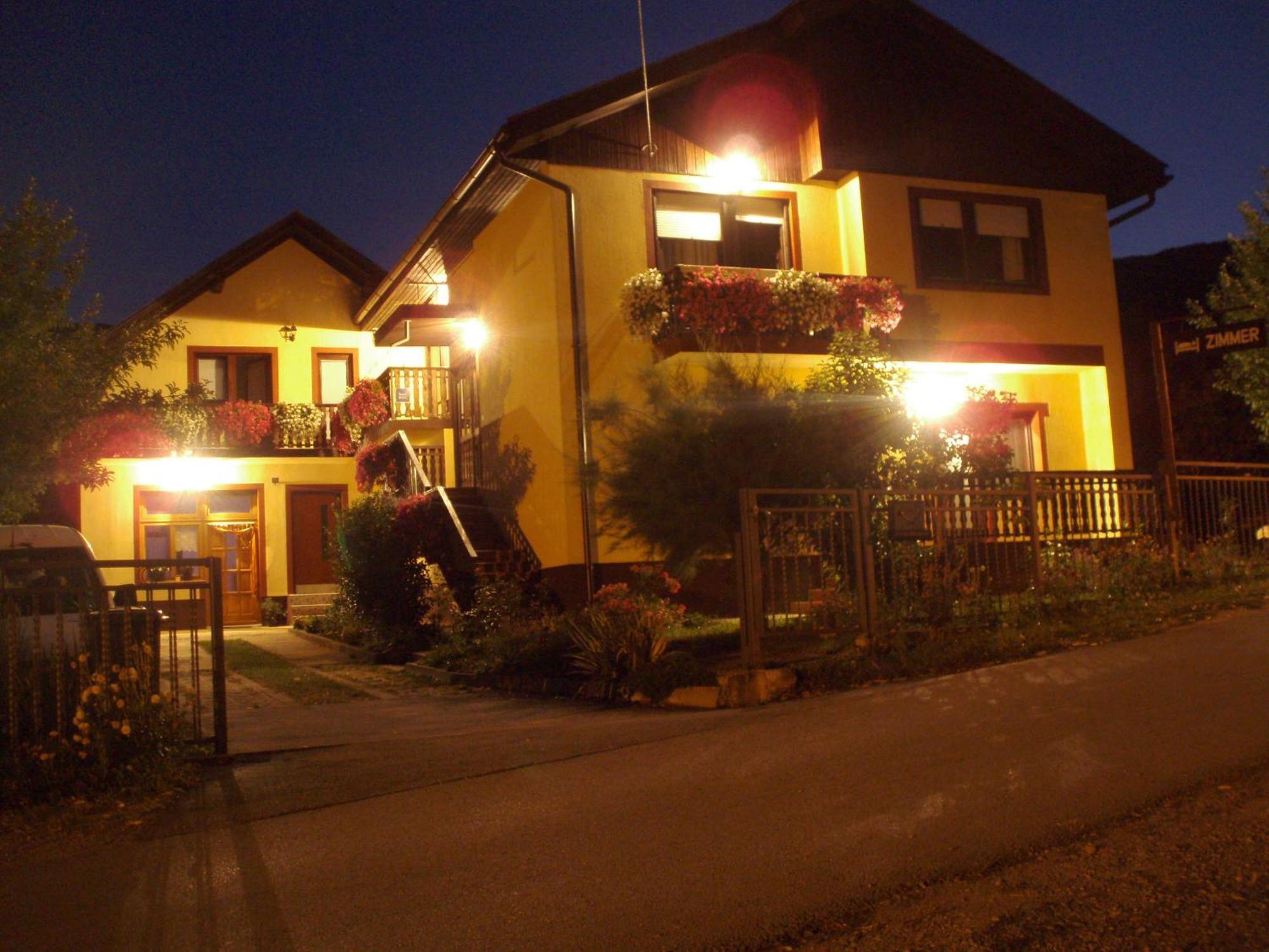 St George B&B Korenica Exterior foto